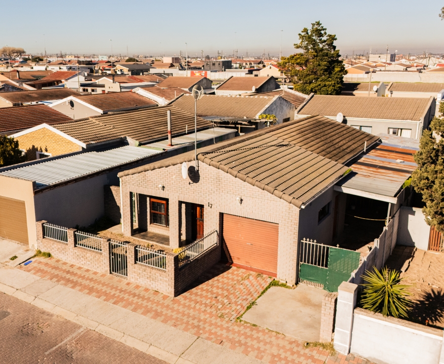 3 Bedroom Property for Sale in Silversands Western Cape